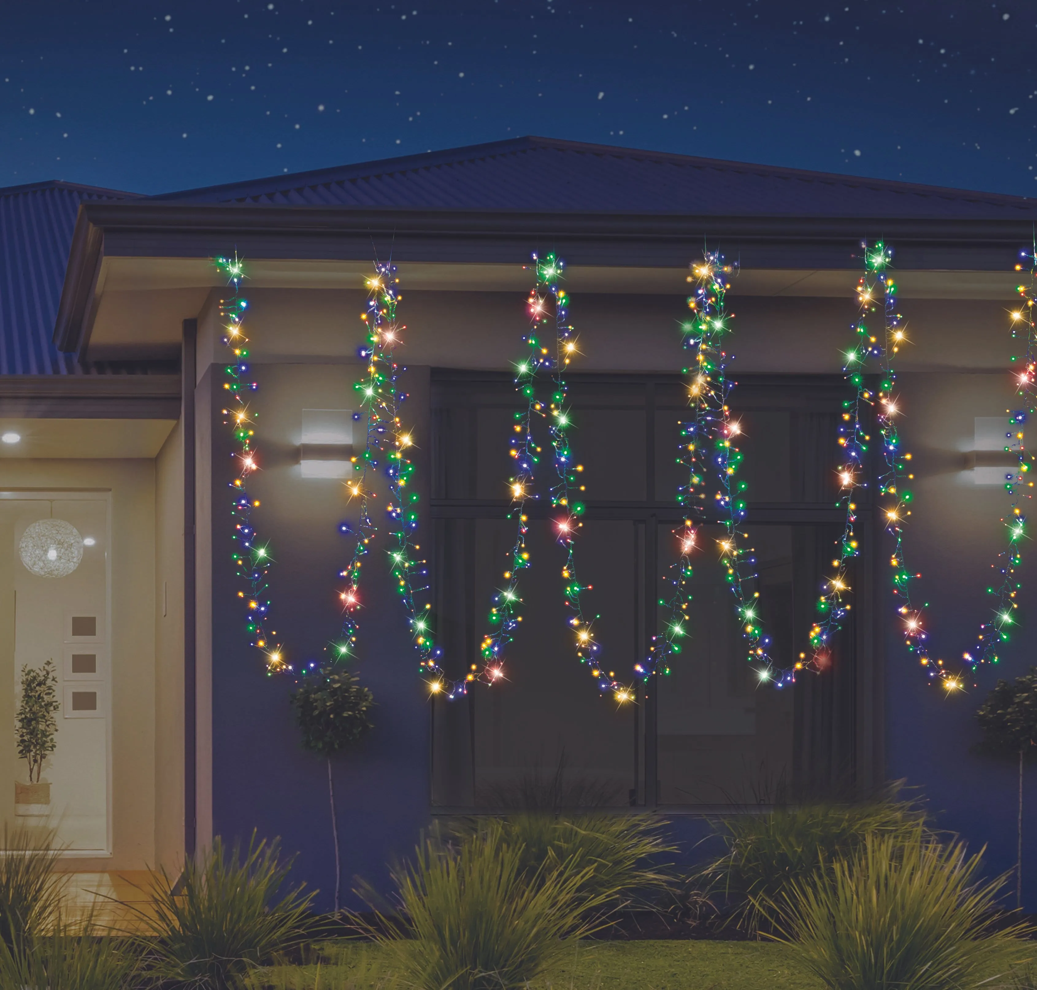 720 LED Cluster Lights Multi (10.4m)