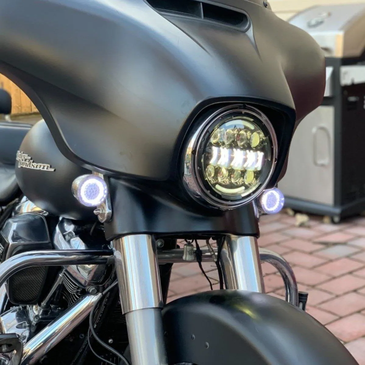 Eagle Lights 2” Front Harley LED Turn Signal with Halo Running Light Kit - White Halo Ring / Amber Turn Signal / 1157 Base