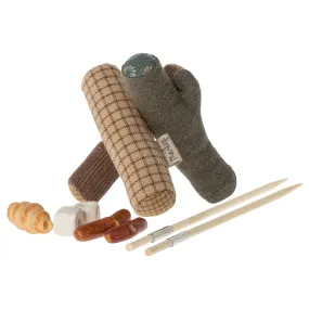 Maileg - Bonfire Set