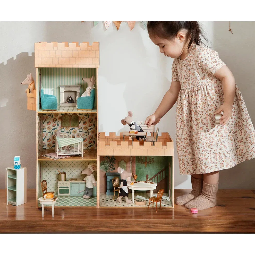 Maileg dining table for mice