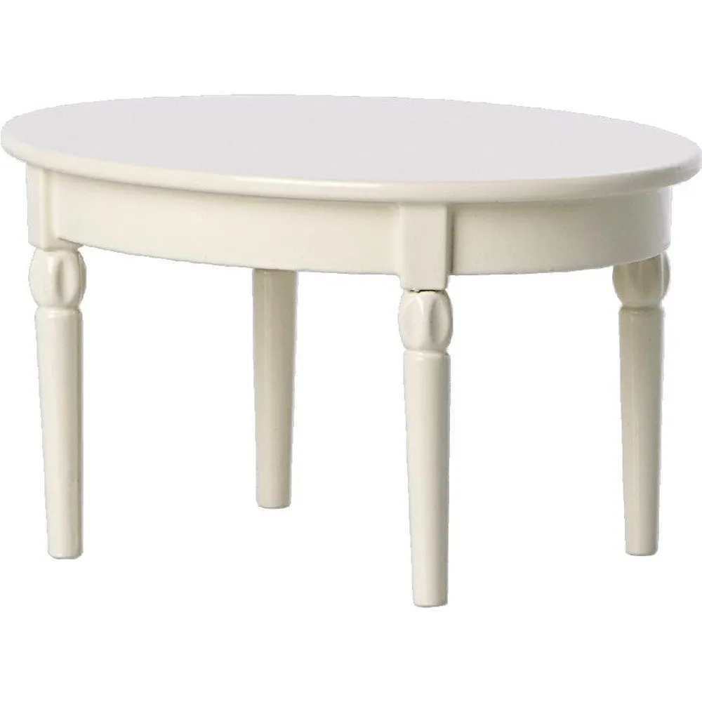 Maileg dining table for mice
