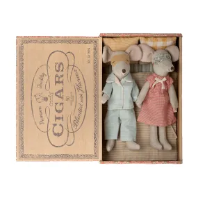 Maileg Mum and Dad in Cigar Box