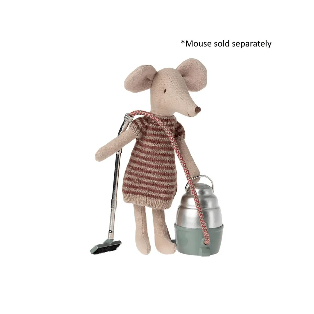 Miniature vacuum cleaner | Maileg