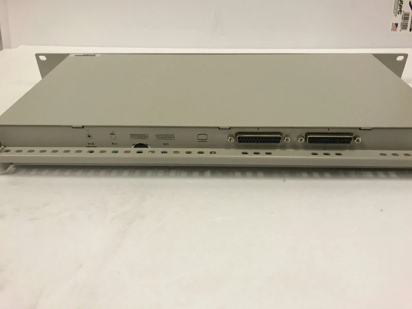 Raritan KVM Switch CompuSwitch (4 port) Cables Sold Separately CS4R