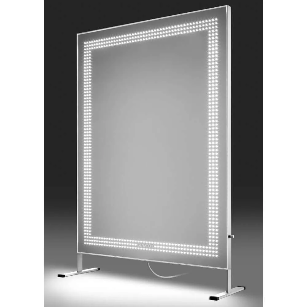 SOCIALITE Mirror